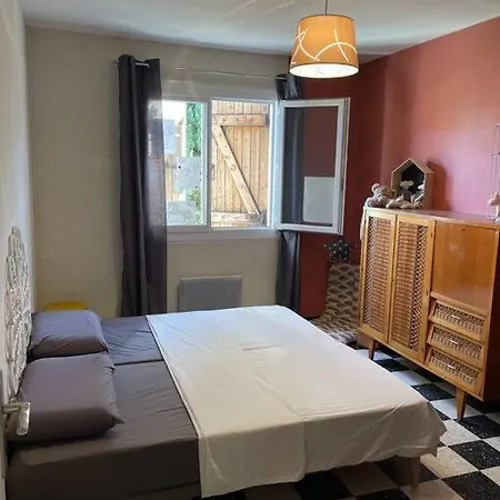 Dans Un Quartier Tres Calme, Proche Βίλα *